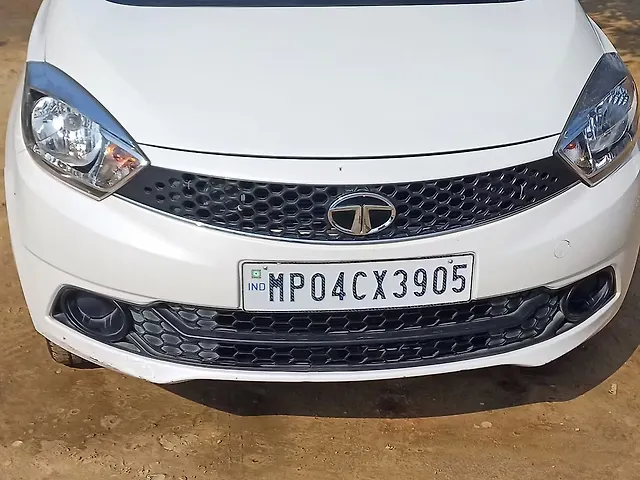 Used Tata Tiago [2016-2020] Revotron XZ in Azamgarh