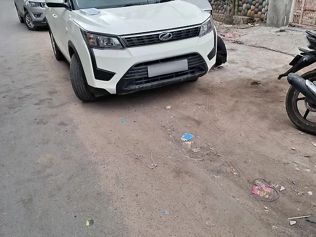 Used 2020 Mahindra XUV300 in Lucknow