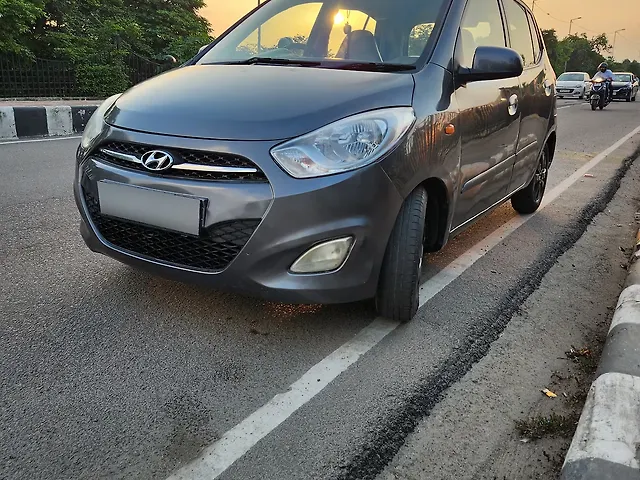 Used 2012 Hyundai i10 in Lucknow