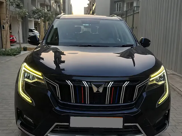 Used 2022 Mahindra XUV700 in Delhi