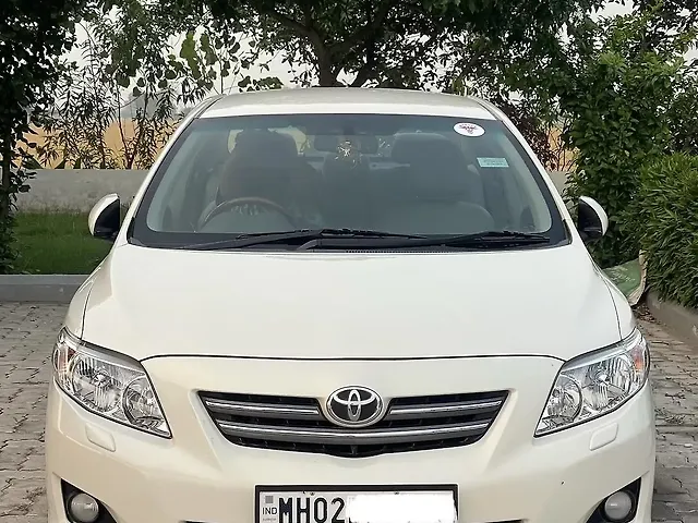 Used 2010 Toyota Corolla Altis in Mumbai