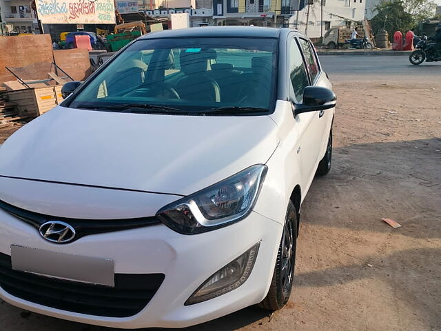 Used Hyundai i20 [2012-2014] Sportz 1.4 CRDI in Gandhinagar