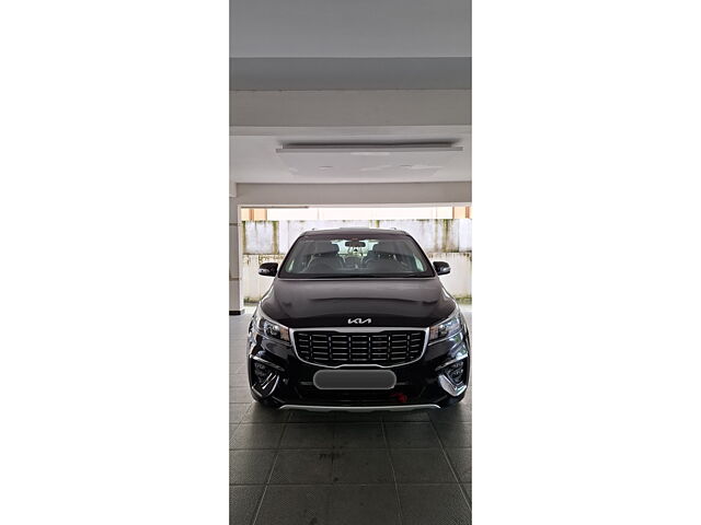 Used 2022 Kia Carnival in Rajahumundry