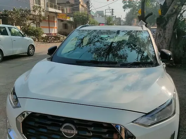 Used 2023 Nissan Magnite in Indore