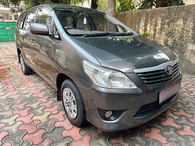 Used 2012 Toyota Innova in Kota