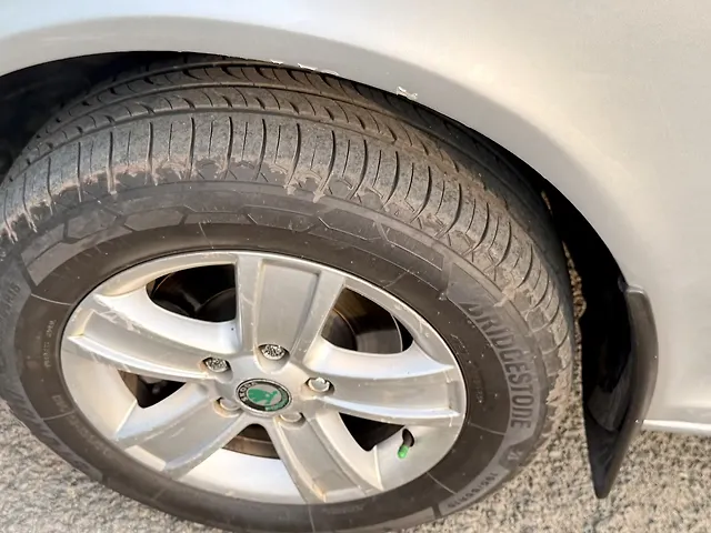 Used Skoda Laura Ambiente 2.0 TDI CR MT in Asansol