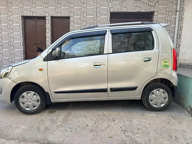 Used Maruti Suzuki Wagon R 1.0 [2014-2019] LXI CNG in Ratlam