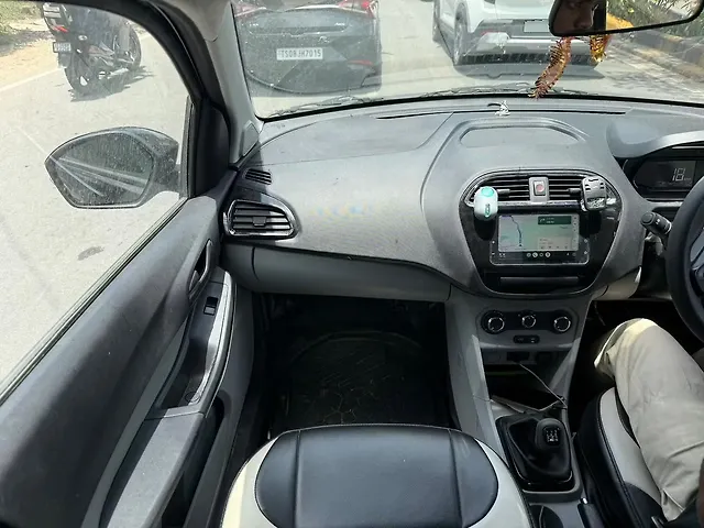 Used Tata Tiago XT [2023-2025] in Hyderabad