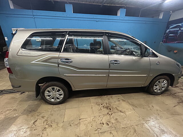 Used Toyota Innova [2009-2012] 2.5 GX 7 STR in Kozhikode