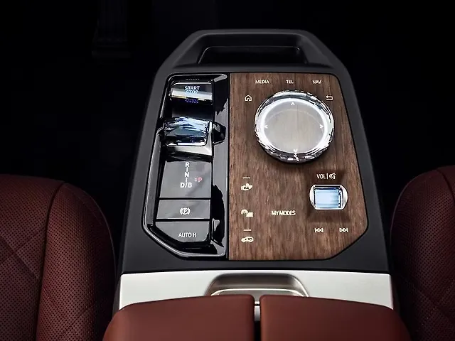 Used BMW iX xDrive 40 in Delhi