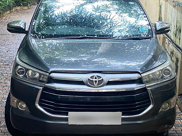 Used 2016 Toyota Innova Crysta in Vapi