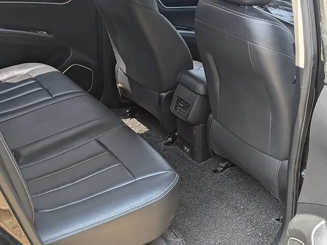 Used BYD e6 GL in Hyderabad