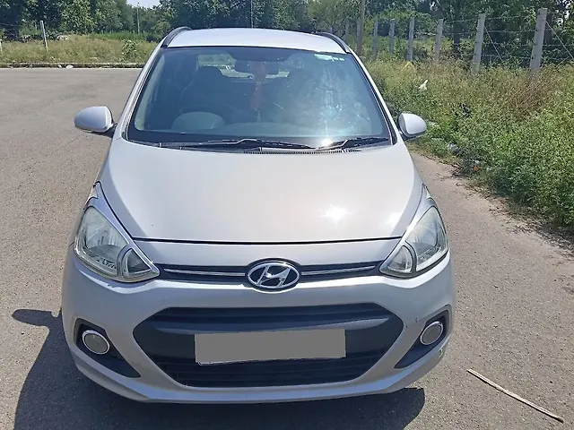 Used 2015 Hyundai Grand i10 in Chandigarh Used 2015 Hyundai Grand i10 in Chandigarh