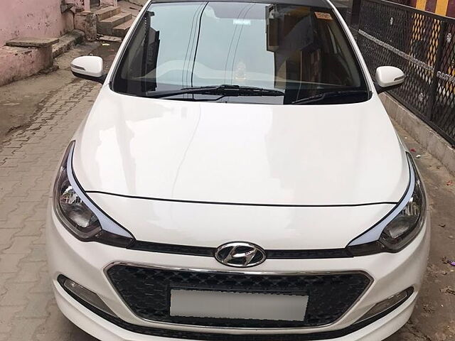 Used 2015 Hyundai i20 Active in Gurgaon