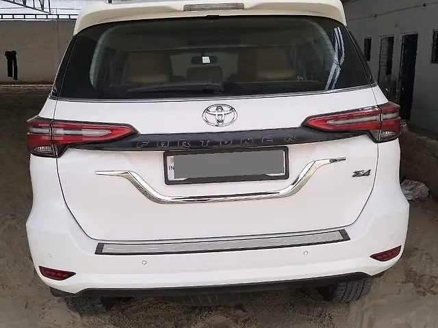 Used Toyota Fortuner [2016-2021] 2.8 4x4 MT in Kanpur