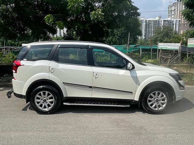 Used Mahindra XUV500 W9 [2018-2020] in Noida