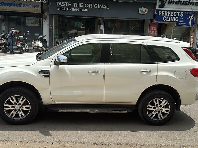Used Ford Endeavour [2016-2019] Titanium 2.2 4x2 AT [2016-2018] in Delhi