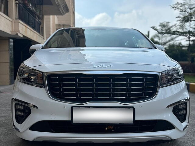 Used 2022 Kia Carnival in Hyderabad