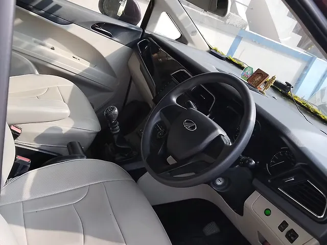 Used Mahindra Marazzo M2 8 STR [2020] in Chennai