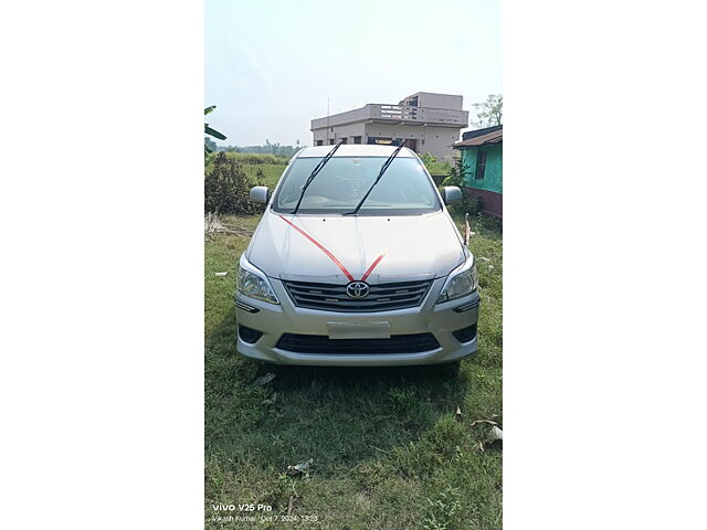 Used 2013 Toyota Innova in Darbhanga