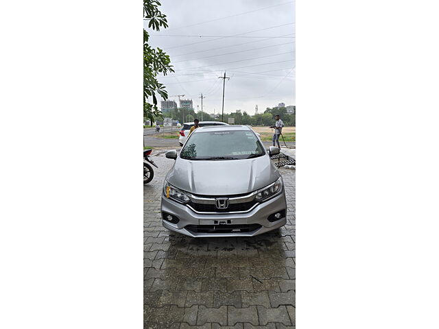 Used Honda City 4th Generation VX Petrol [2017-2019] in Ahmedabad