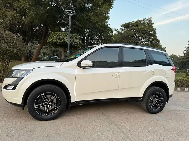 Used Mahindra XUV500 [2015-2018] W6 AT in Mohali