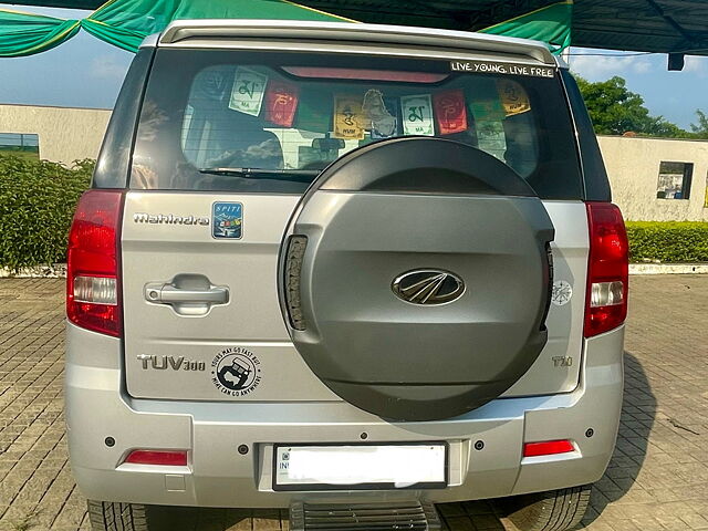 Used Mahindra TUV300 [2015-2019] T10 in Bhopal