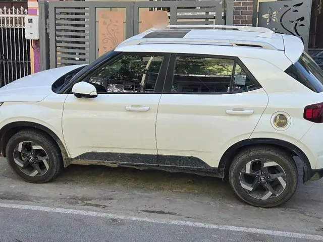 Used 2019 Hyundai Venue in Jhunjhunu