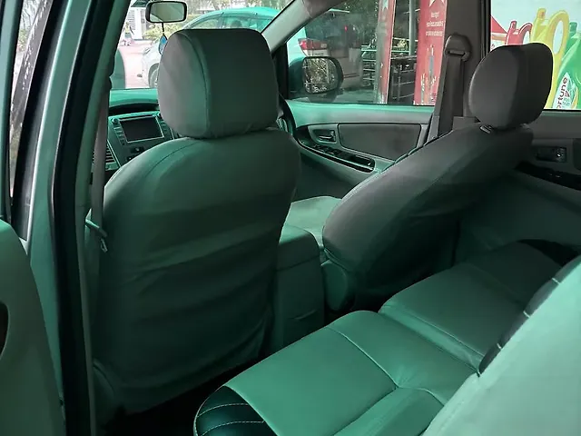 Used Toyota Innova [2013-2014] 2.5 EV PS 8 STR BS-IV in Bhuj