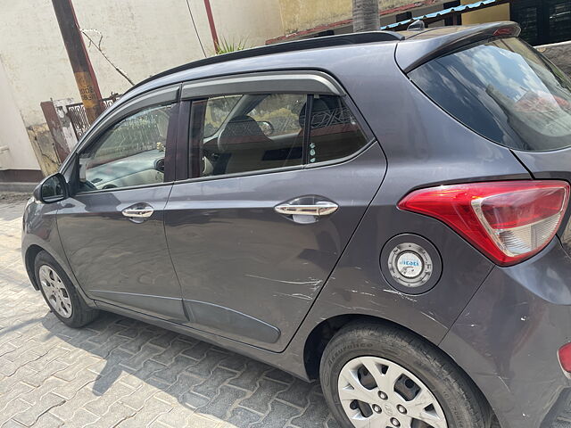 Used Hyundai Grand i10 [2013-2017] Sportz 1.1 CRDi [2013-2016] in Hathras