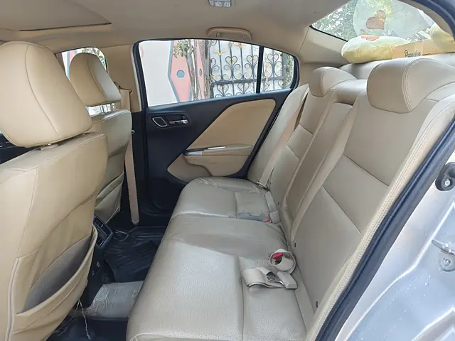 Used Honda City 4th Generation VX CVT Petrol [2017-2019] in Hyderabad
