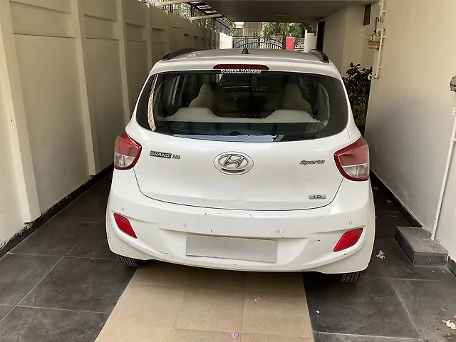 Used 2013 Hyundai Grand i10 in Kanpur