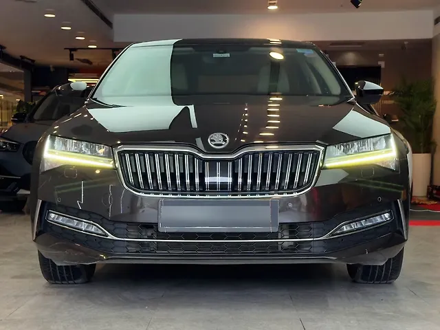 Used 2020 Skoda Superb in Delhi