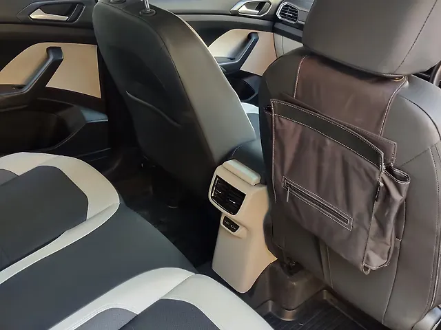 Used Volkswagen Taigun Topline 1.0 TSI MT in Bangalore