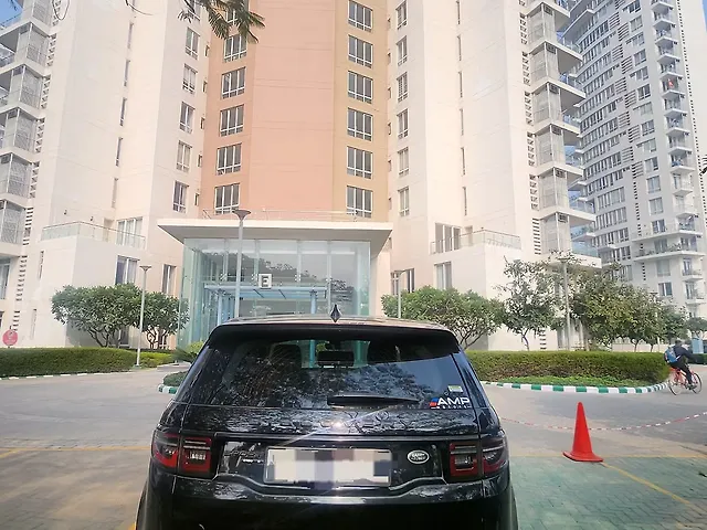 Used 2020 Land Rover Discovery Sport in Delhi