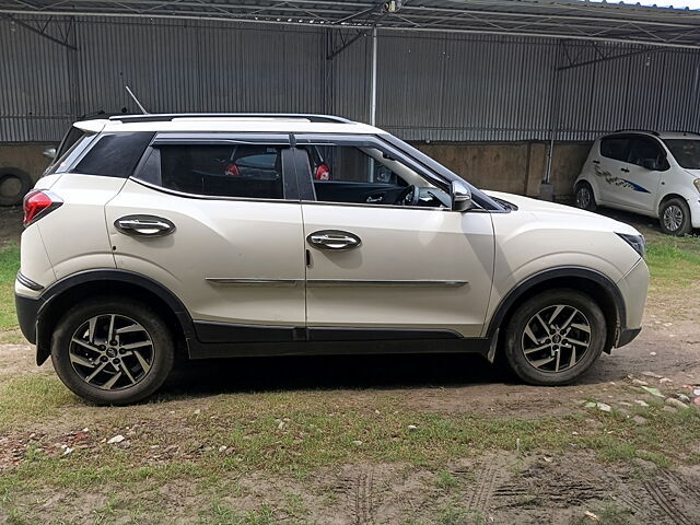 Used Mahindra XUV300 [2019-2024] W8 (O) 1.5 Diesel AMT [2020] in Hooghly