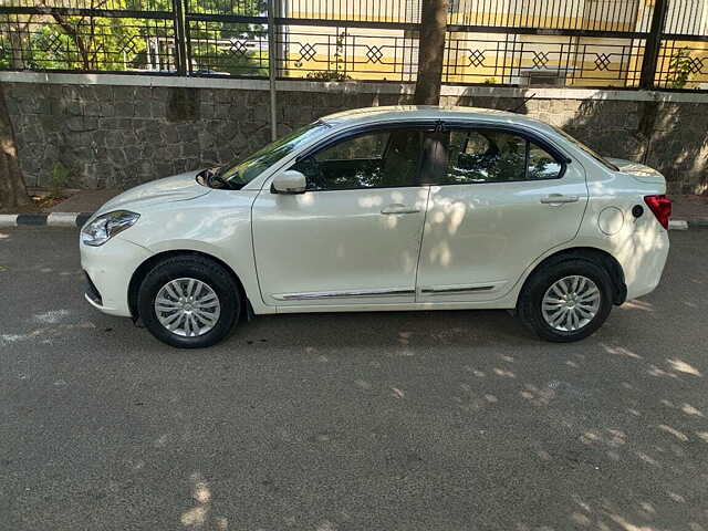 Used Maruti Suzuki Dzire VXi in Delhi