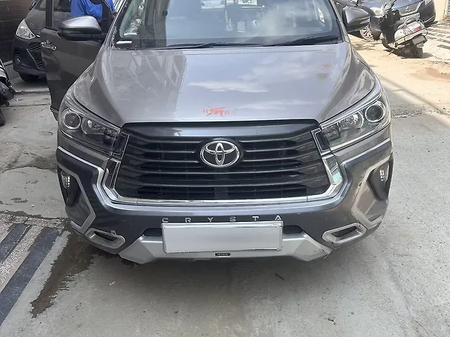 Used 2022 Toyota Innova Crysta in Jaipur