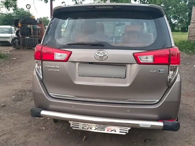 Used Toyota Innova Crysta [2016-2020] 2.4 G 7 STR [2016-2017] in Vadodara