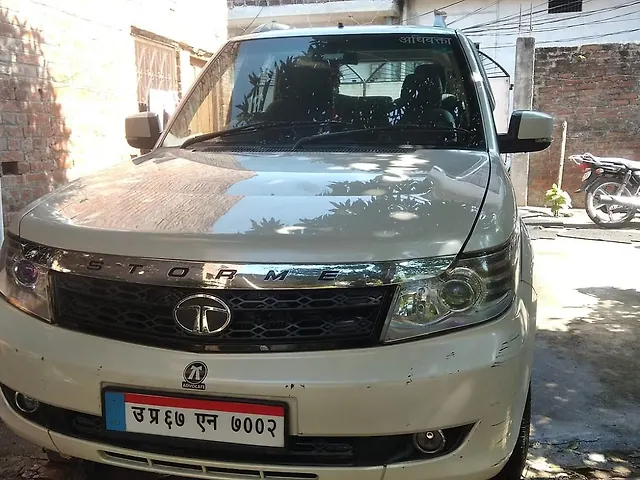 Used 2015 Tata Safari in Lucknow