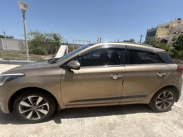 Used Hyundai i20 [2012-2014] Sportz 1.2 in Talala