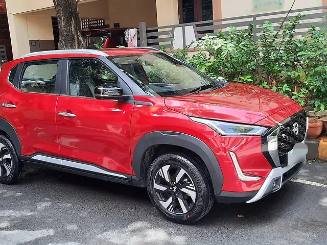 Used Nissan Magnite Tekna B4D 1.0 Petrol MT in Bangalore