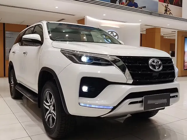 Used 2025 Toyota Fortuner in Hisar