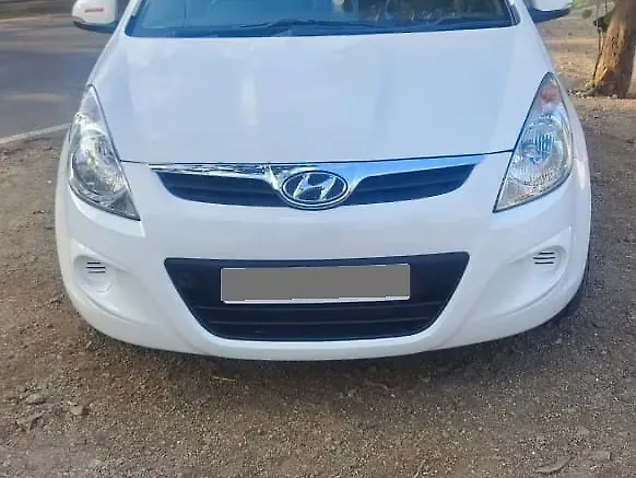 Used 2011 Hyundai i20 in Purandar