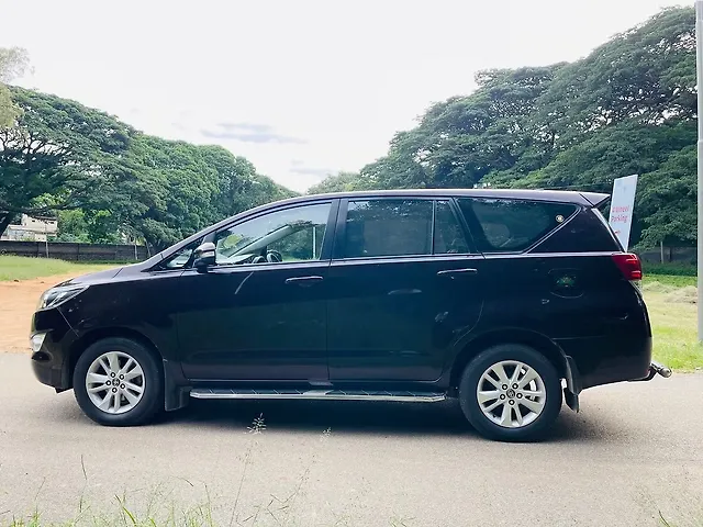 Used Toyota Innova Crysta [2016-2020] 2.8 GX AT 8 STR [2016-2020] in Bangalore