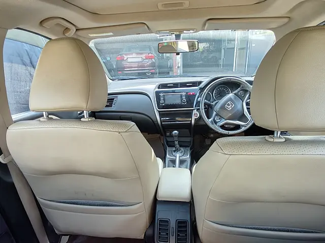 Used 2015 Honda City in Agra
