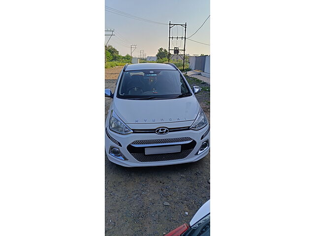 Used 2016 Hyundai Grand i10 in Rajkot