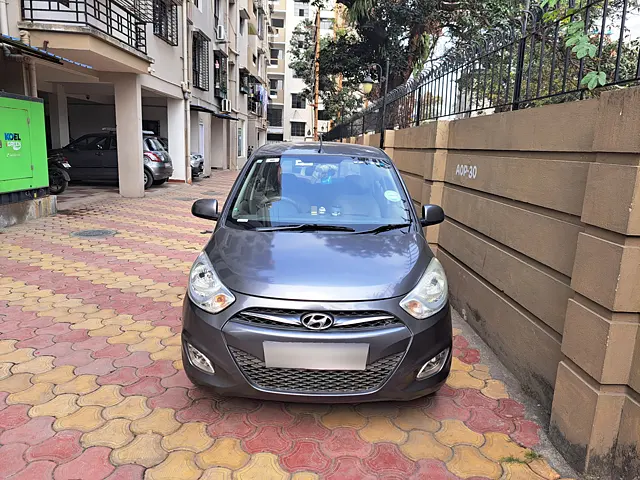 Used 2015 Hyundai i10 in Kolkata