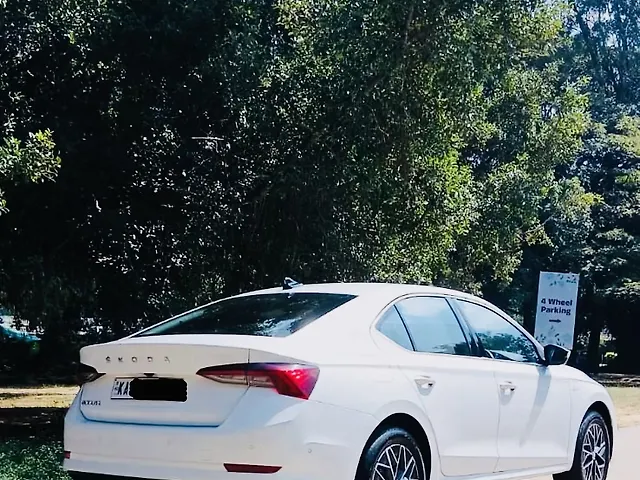 Used Skoda Octavia L&K 2.0 in Bangalore