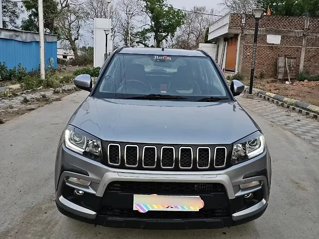 Used 2018 Maruti Suzuki Vitara Brezza in Indore